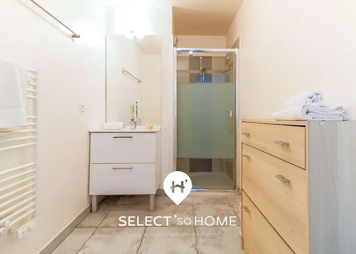 Selectsohome - Escapade Mediterranee - Eden-e24 * Le Lavandou